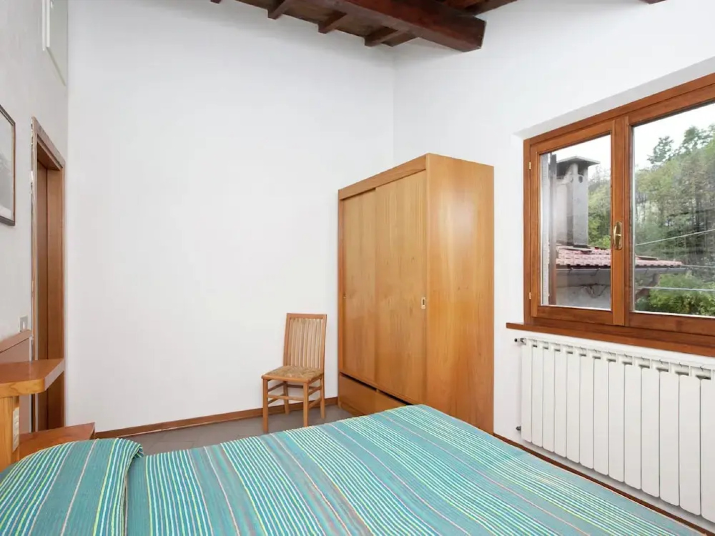 Refreshing Holiday Home With Pool, Garden, Tennis Court, BBQ