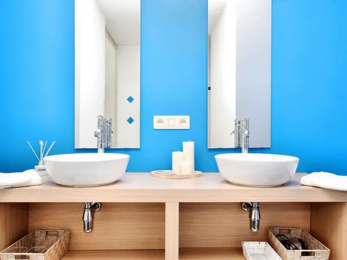 Luxurious Holiday Home in Courtil with a Jacuzzi