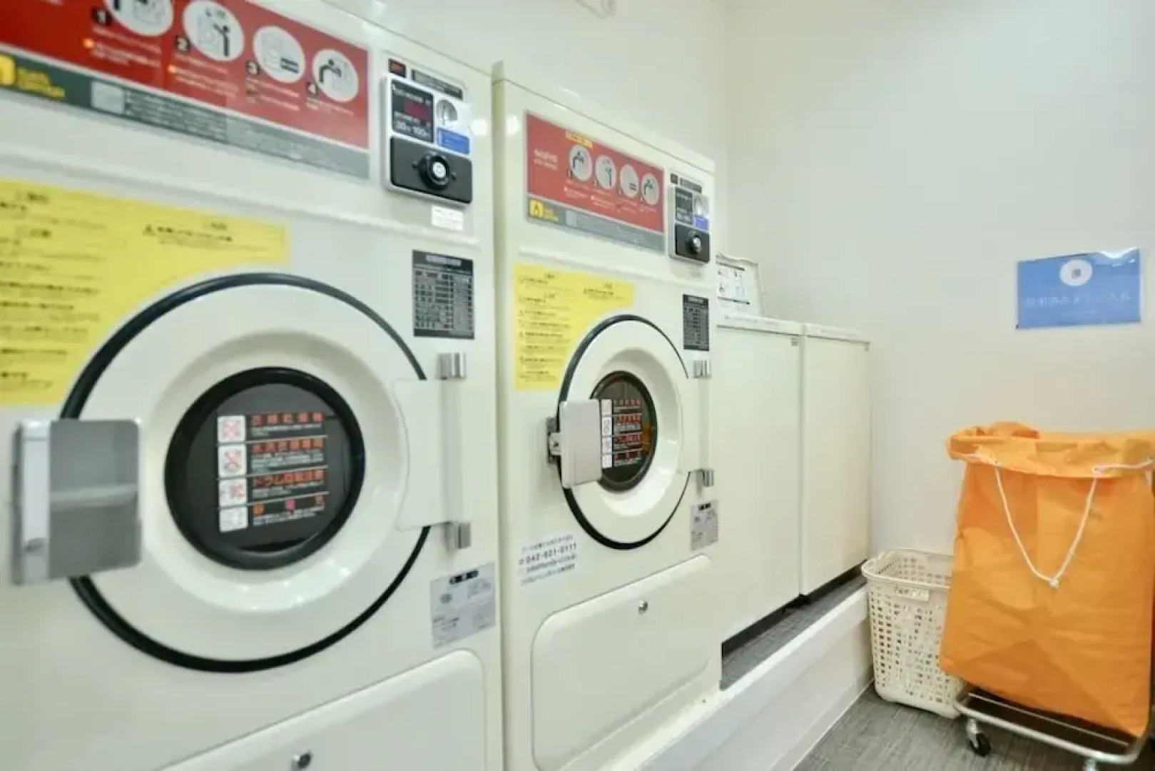 Guest House e-SHIP - Hostel