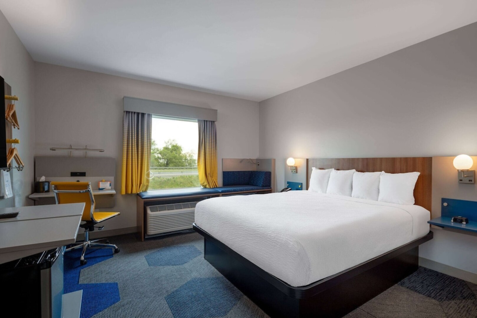 Microtel Inn & Suites by Wyndham Winchester