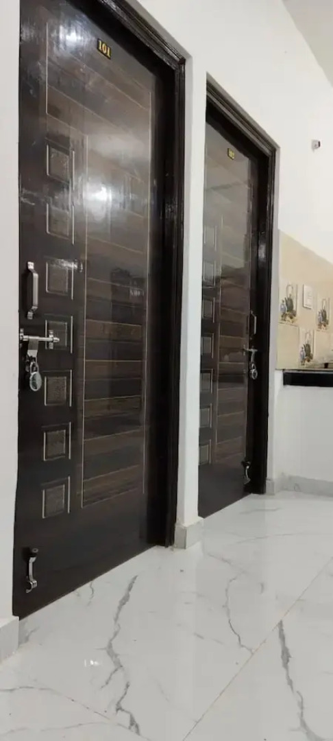 Bharat Raj Homestay By GRB