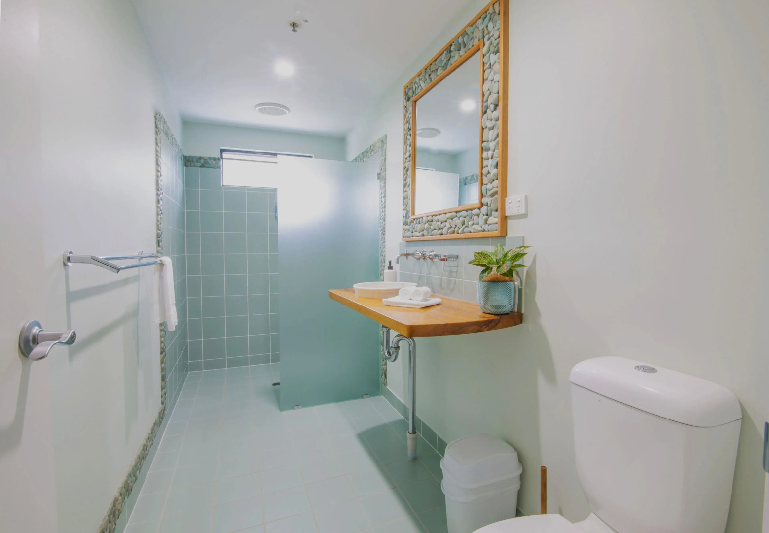 Whitsunday Organic Bed & Breakfast