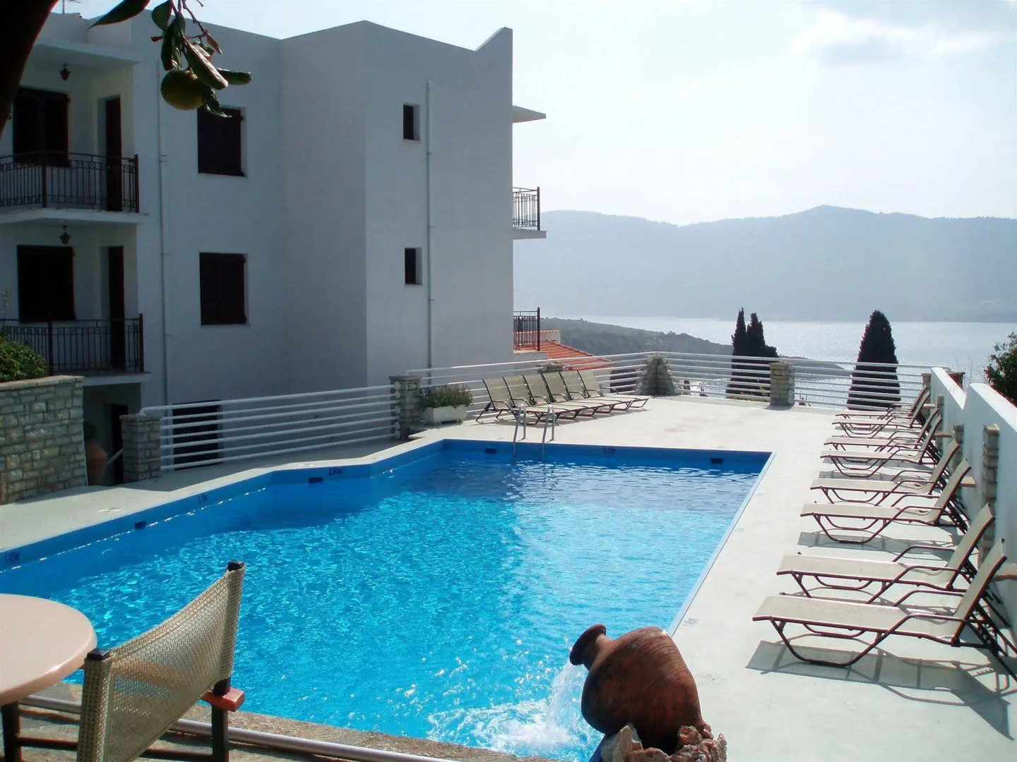 Scorpios Hotel & Suites