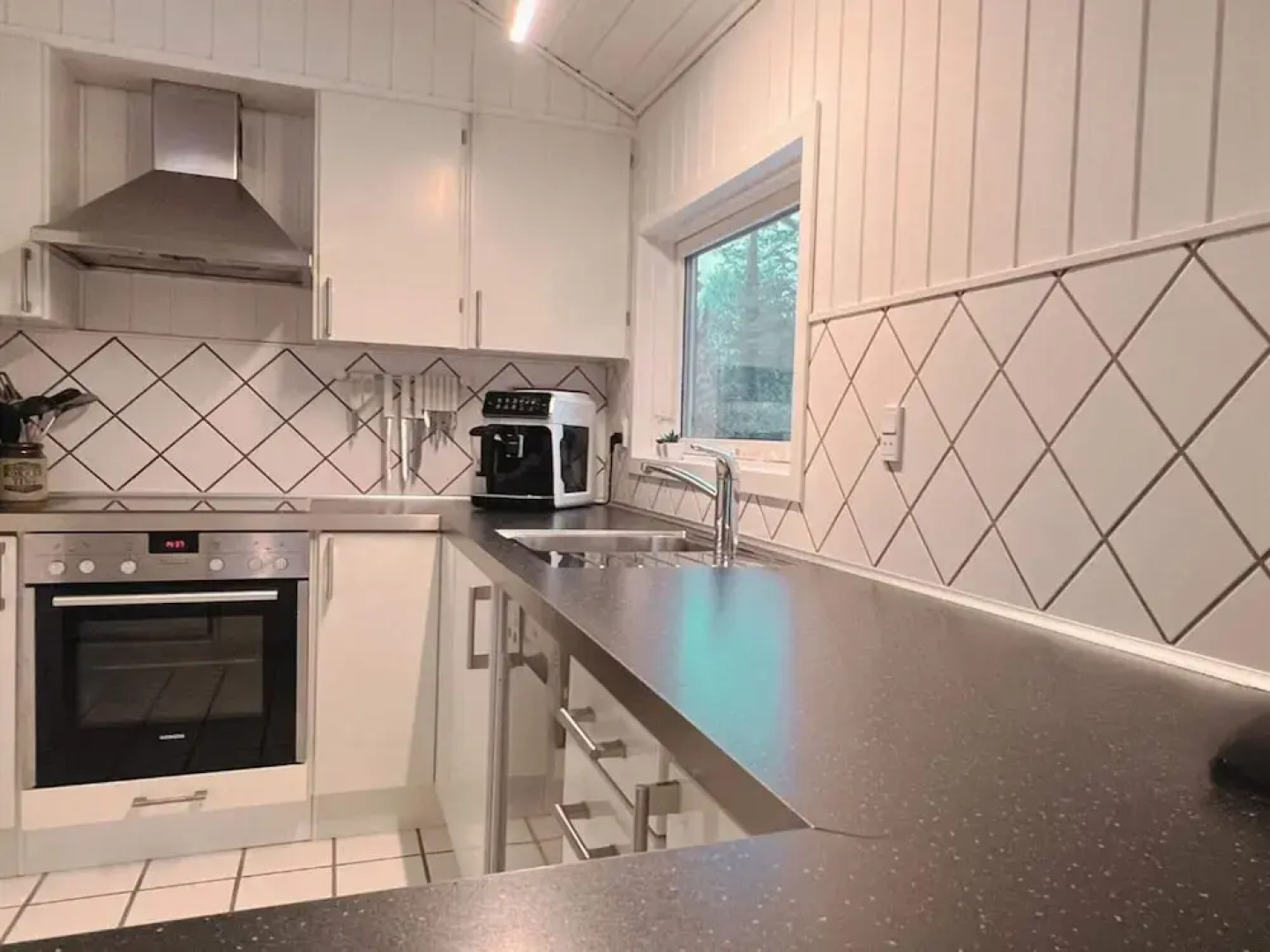 6 Person Holiday Home in Tarm