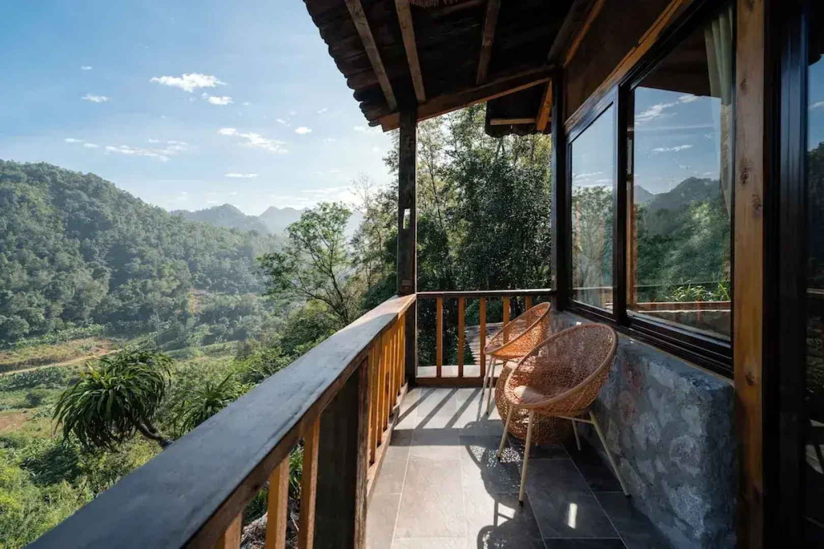 Khuoi Han Ecolodge Cao Bang