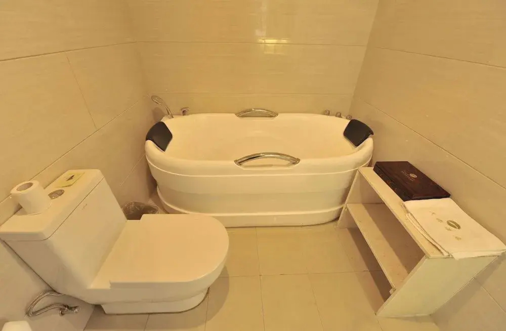 Shangri-La Original Density Hotel