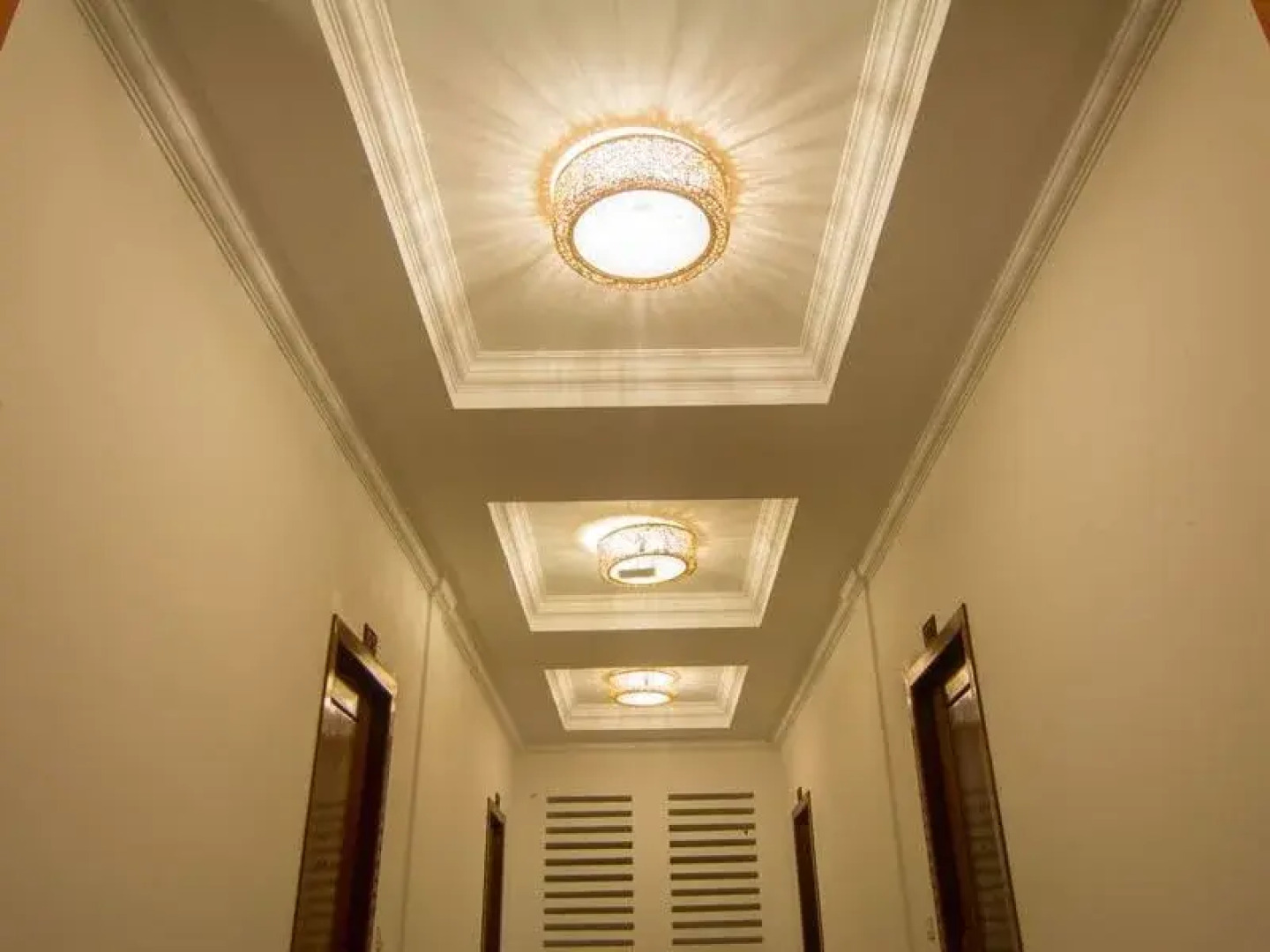 Golden Chenla Hotel and Restaurant