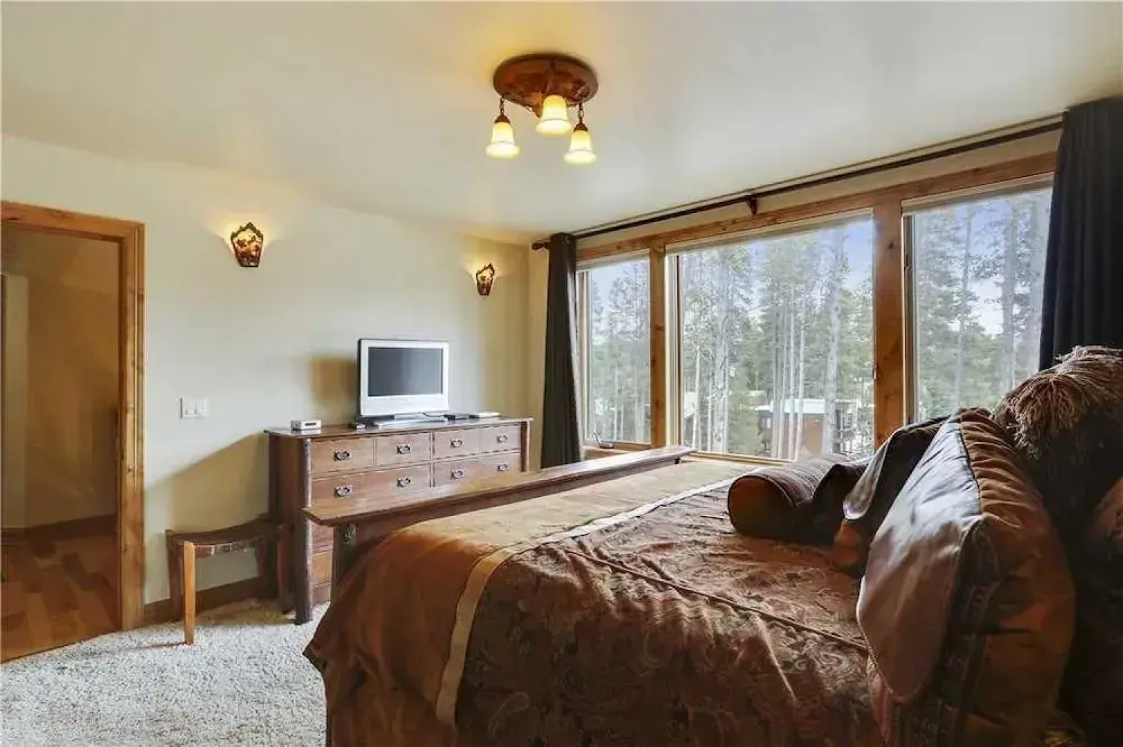 Tatonka Lodge House