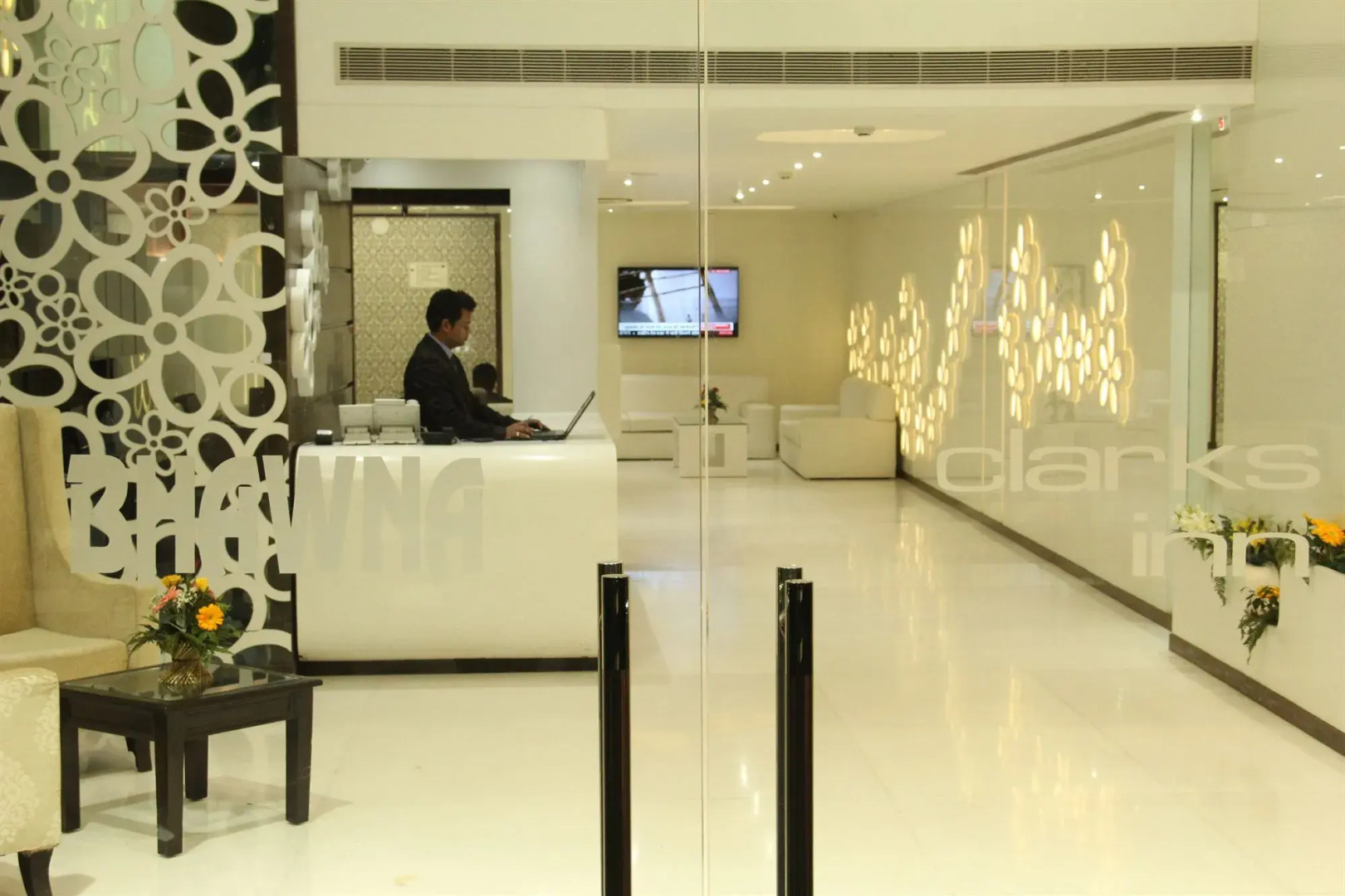 Bhawna Clarks Inn, Agra