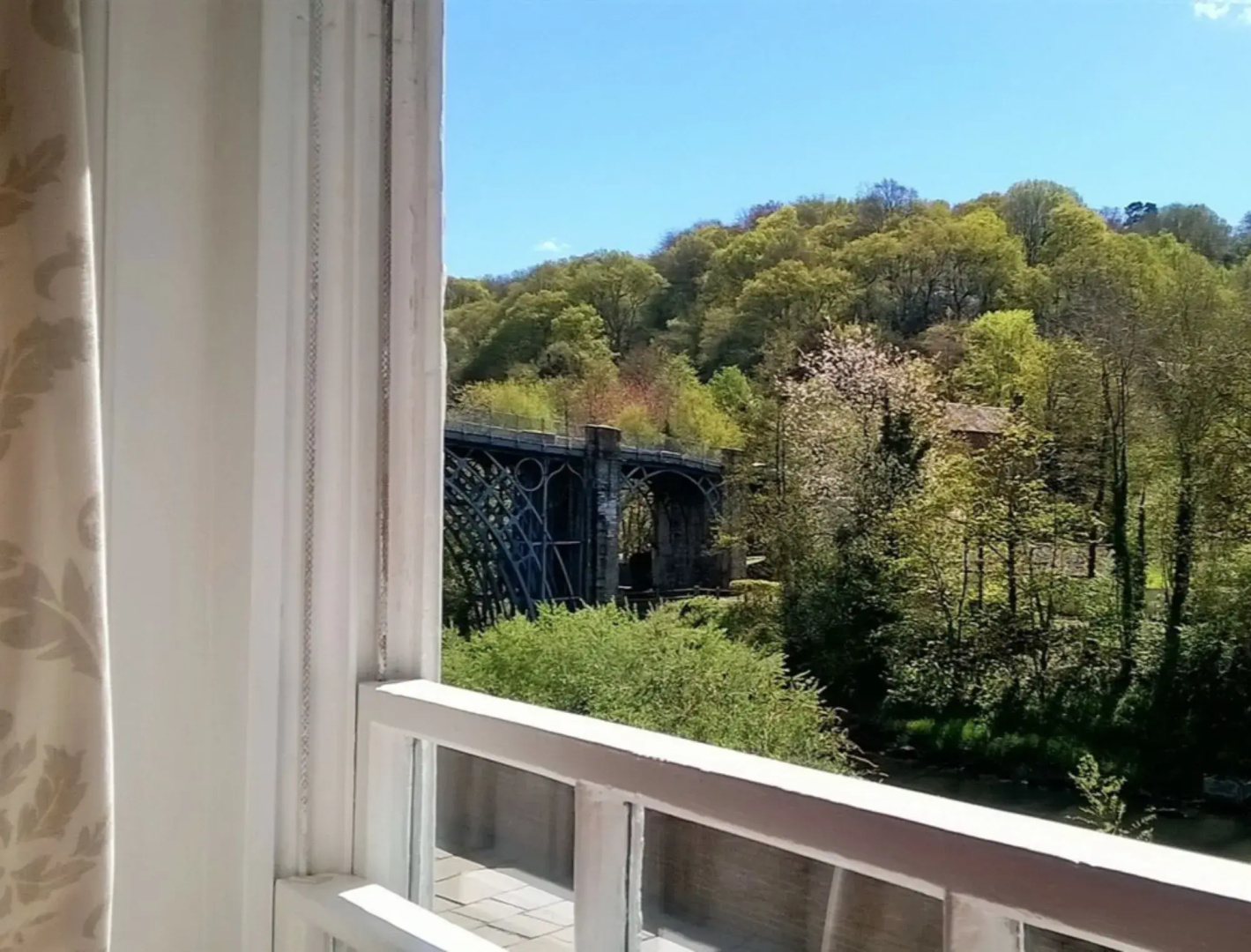 Ironbridge View Townhouse