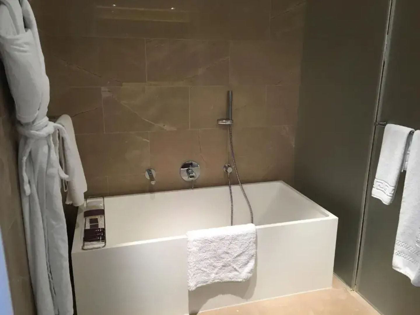 First Class Marina Herzlia