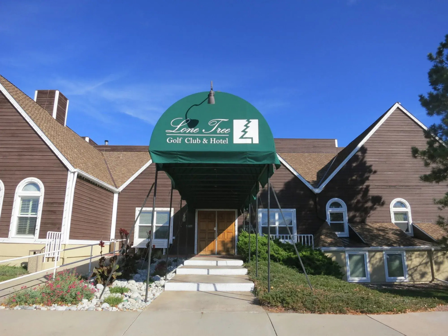 Lone Tree Golf Club And Hotel