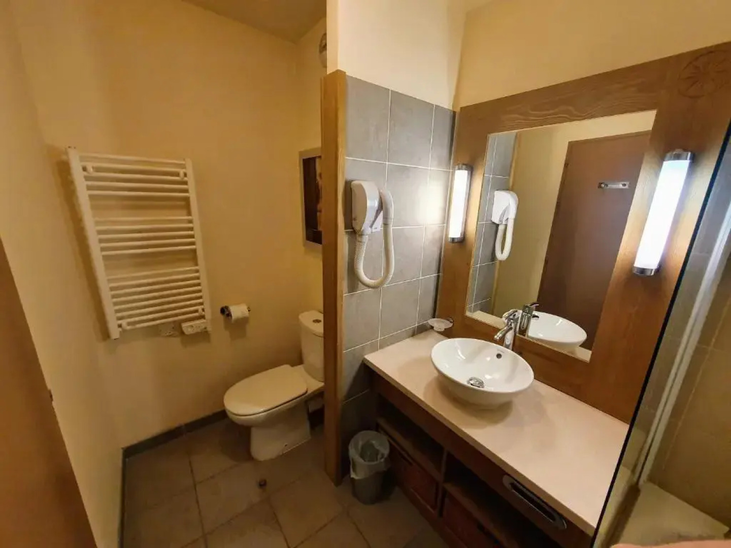 Appartement Premium à Flaine, altitude 1740 m, 8 à 10 personnes, au pied des pistes, piscine, jacuzzi, sauna, hammam et salle de sport