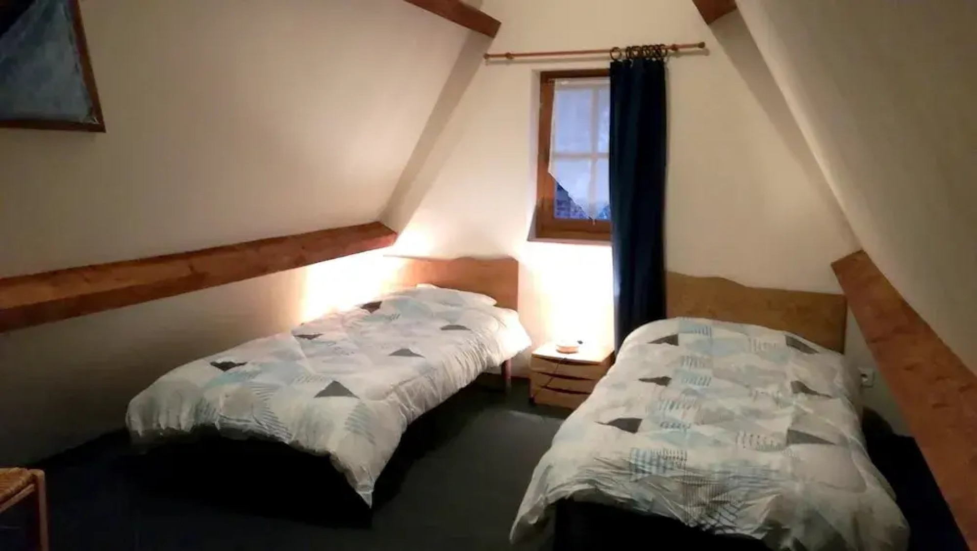 House With 2 Bedrooms in Beynac-et-cazenac, With Pool Access and Furni