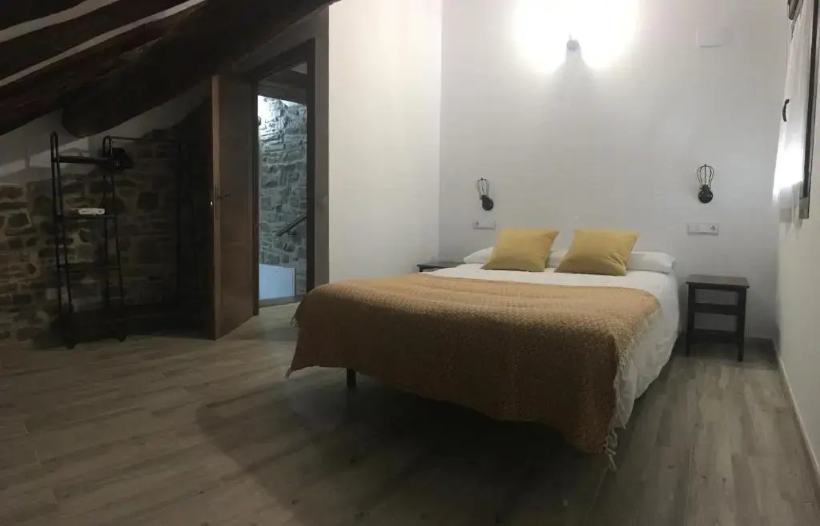 Apartamentos Bajo Peña