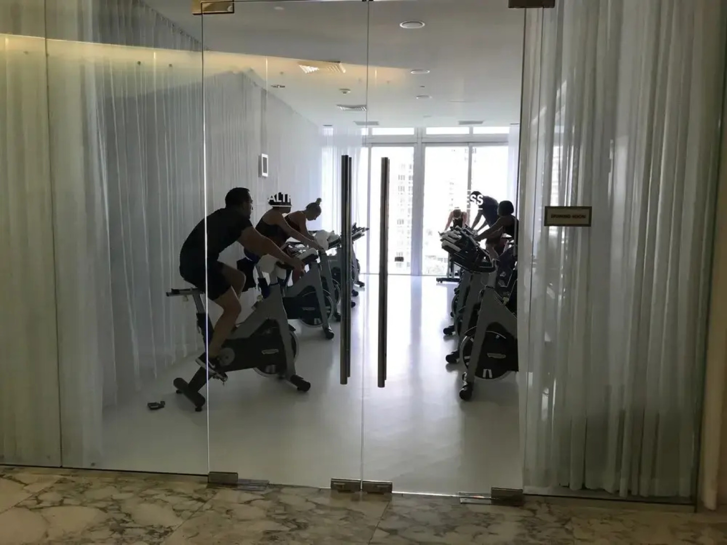 Icon Residences By Sunnyside Hotel and Resorts