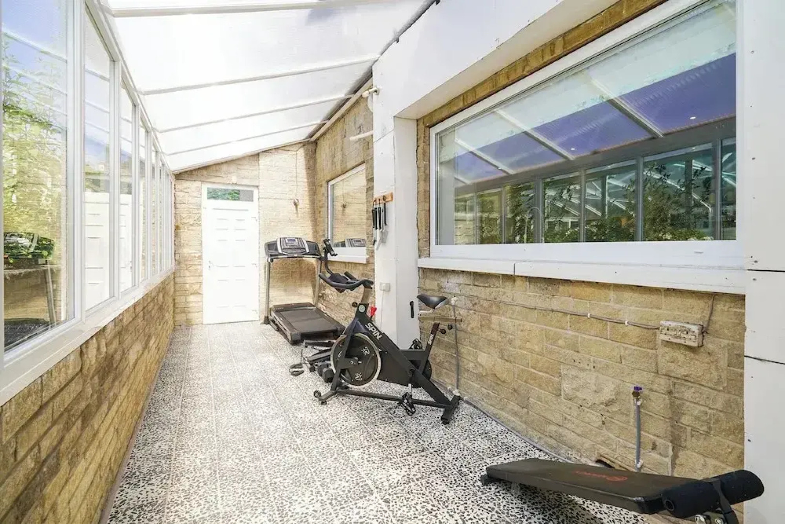 Rentmyspahome With Swimming Pool, Hottub and Sauna