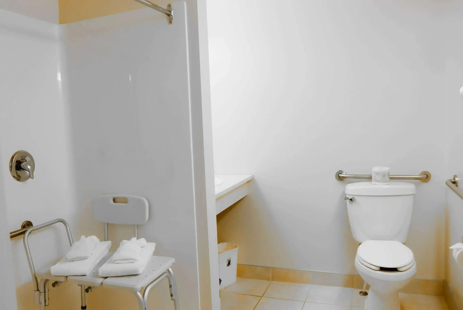 Super 8 by Wyndham Campbellton NB