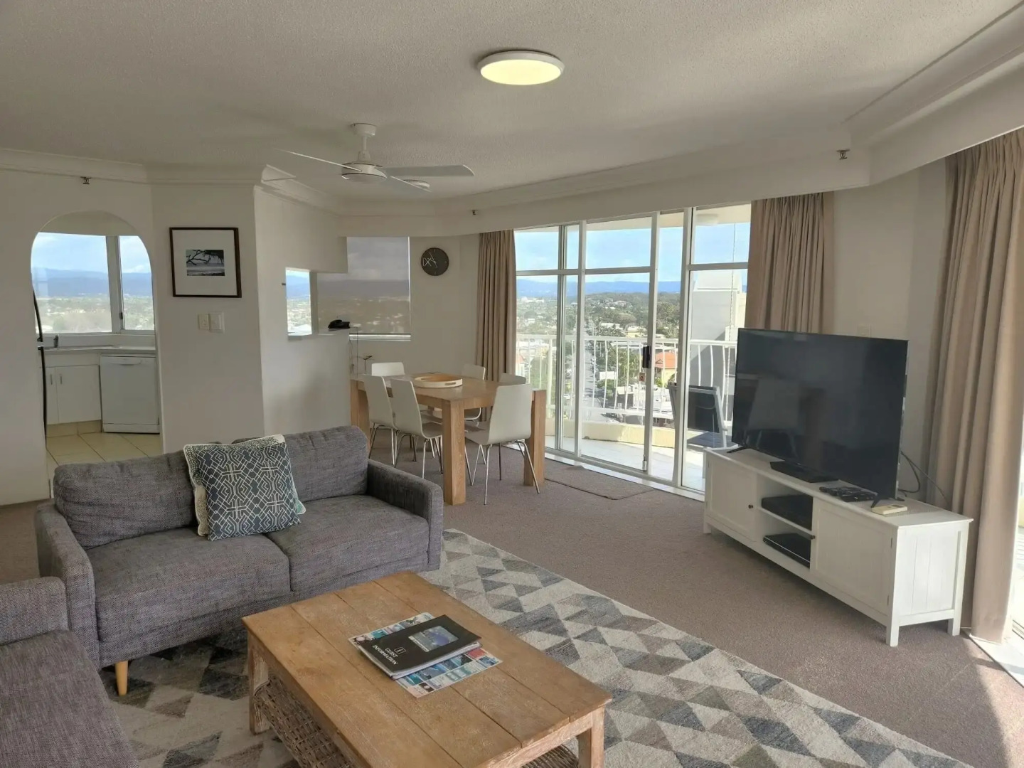 Burleigh Surf Apartments