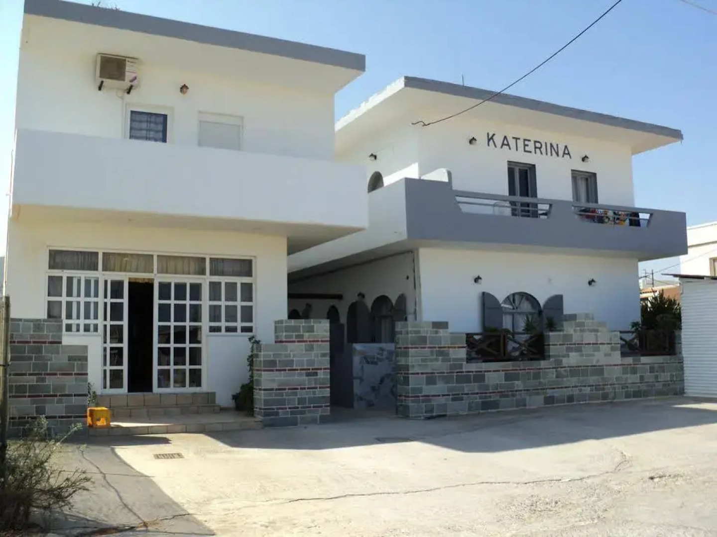 Katerina Apartments