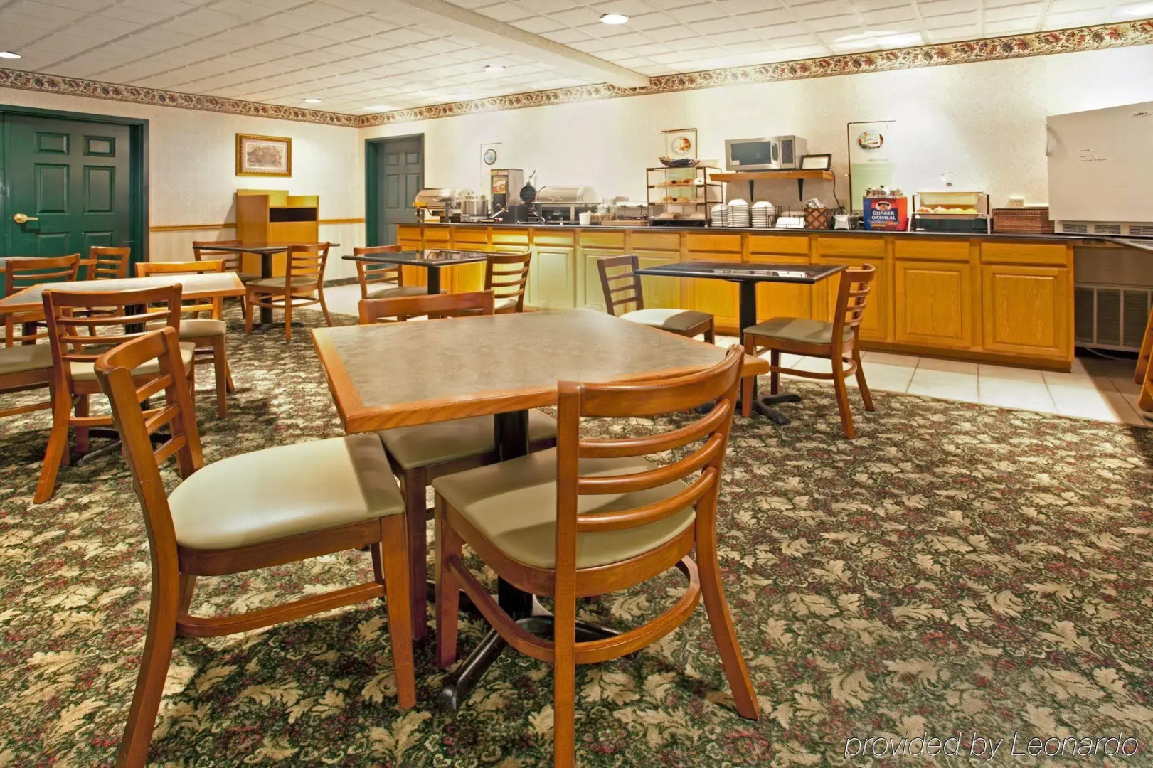 Country Inn & Suites by Radisson, Fairborn South, OH