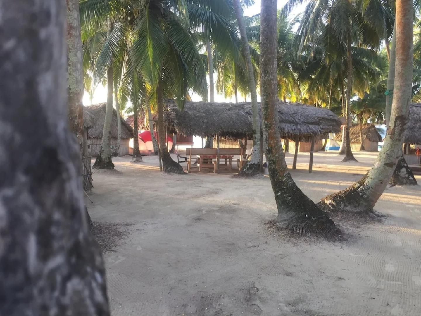 Isla Franklin Cabaña Tubasenika