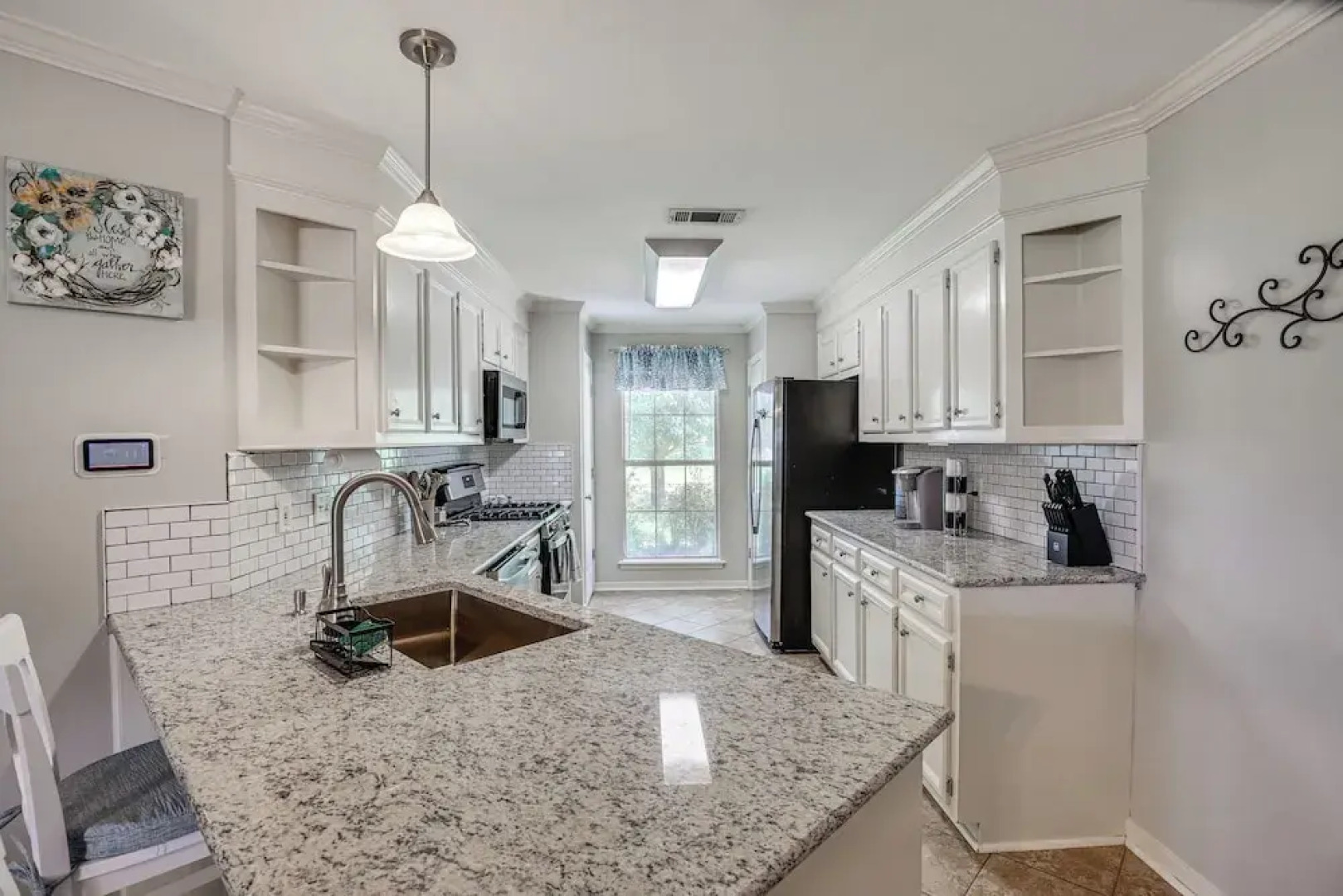 Updated Retreat w/ Outdoor Space in Flowood!