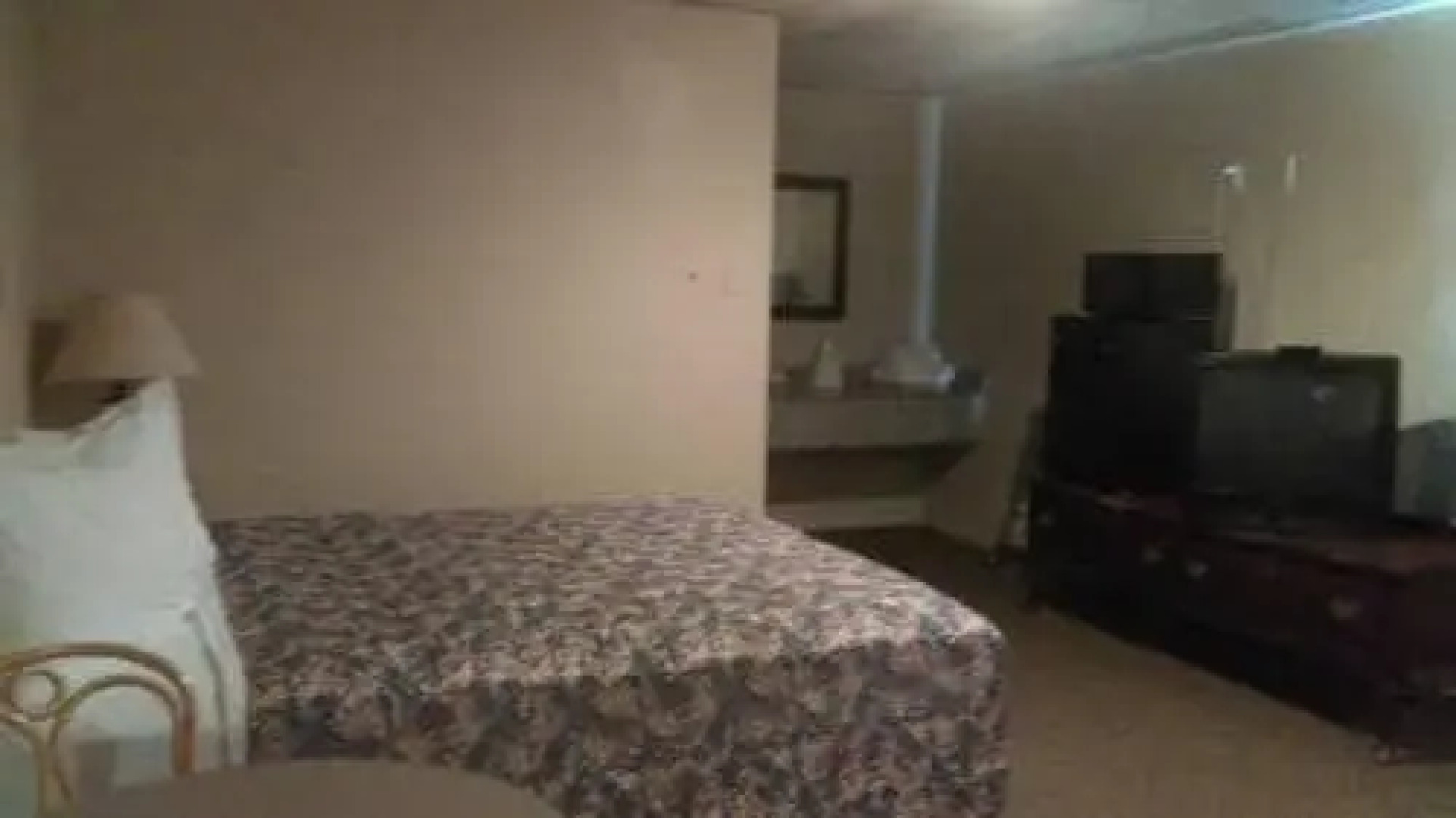 All American Inn and Suites