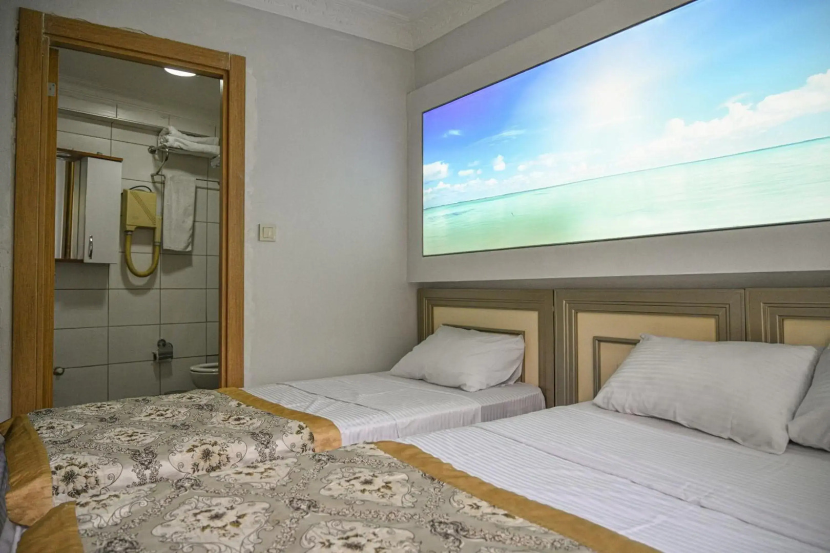 Отель Elite Plus Family Old City