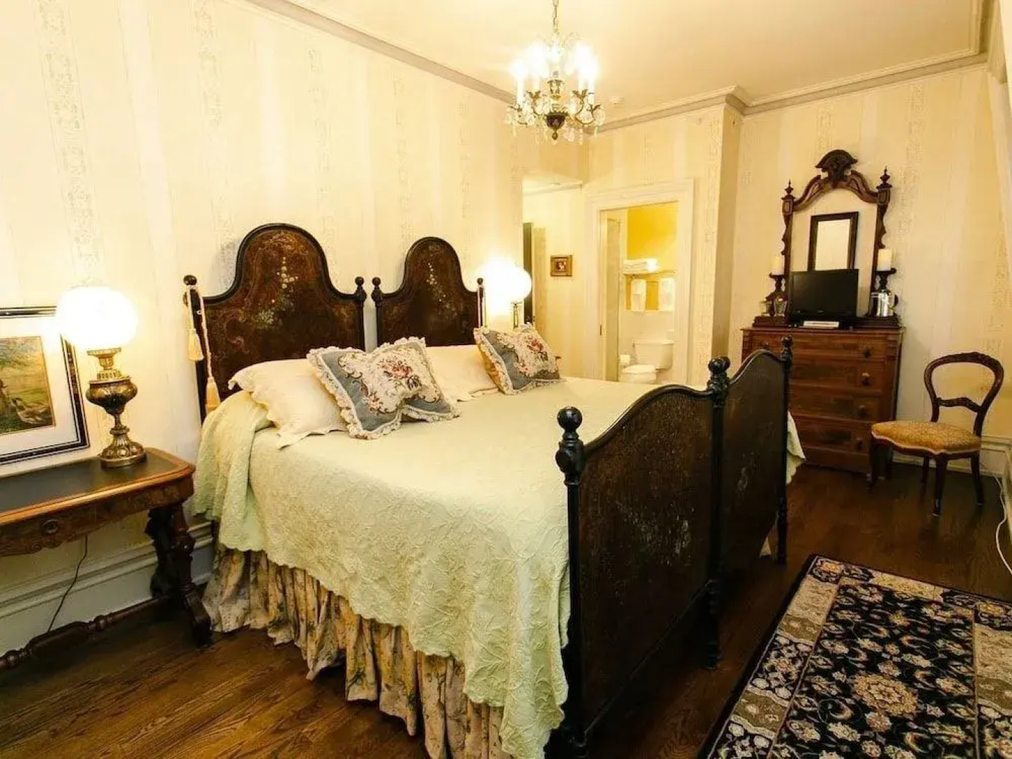 Silas W Robbins House Bed & Breakfast