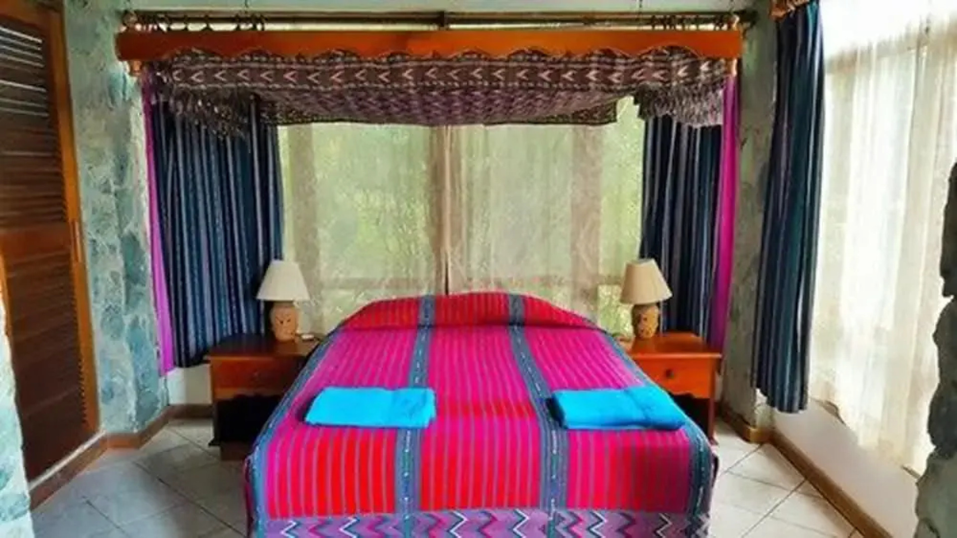 La Mansión del Pájaro Serpiente