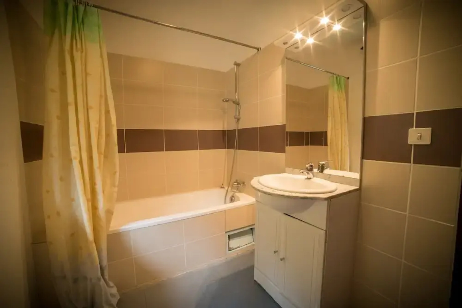 Chalet Les Moineaux : Gites et Chambres d'Hotes