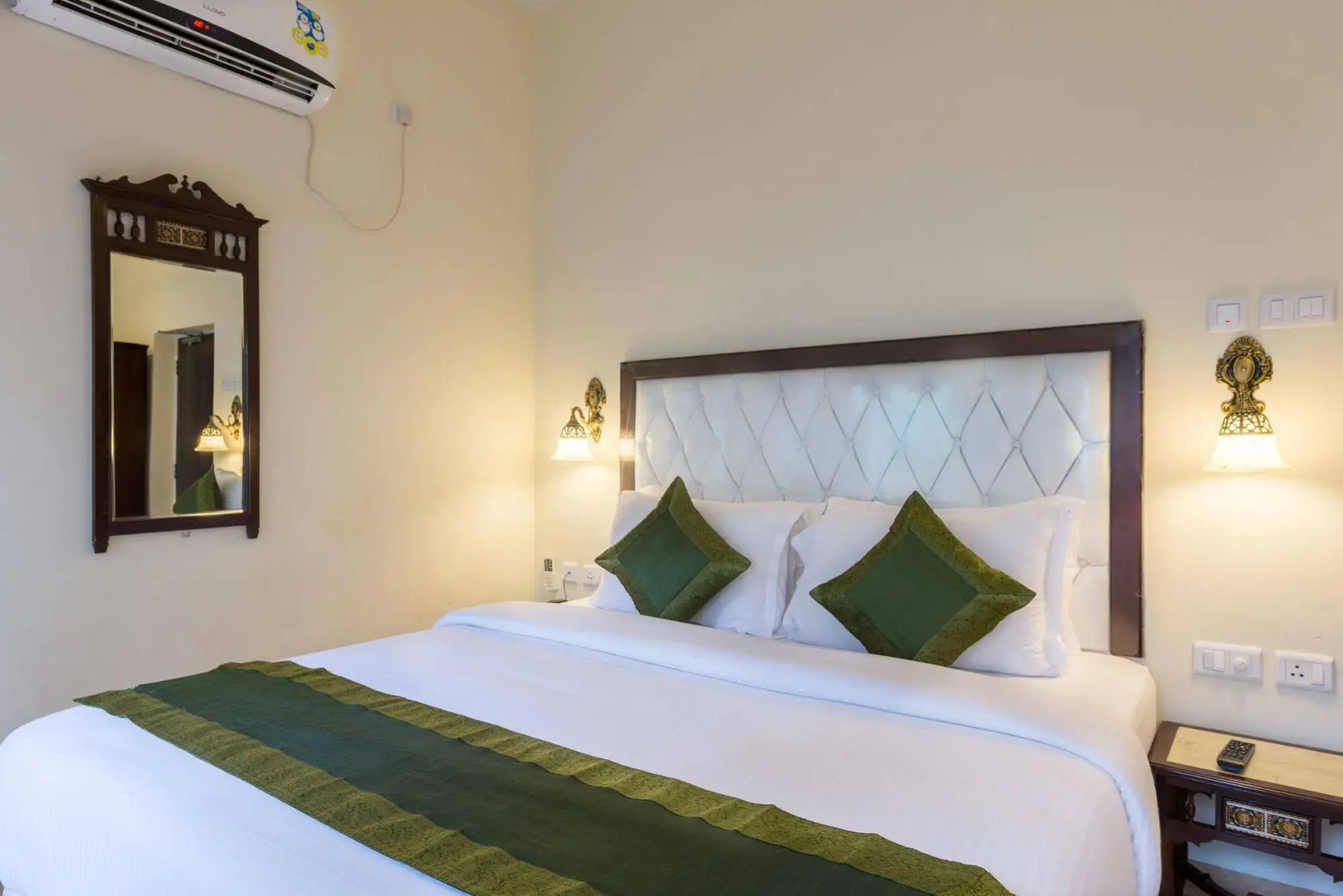 Treebo Trend Vila De Goa