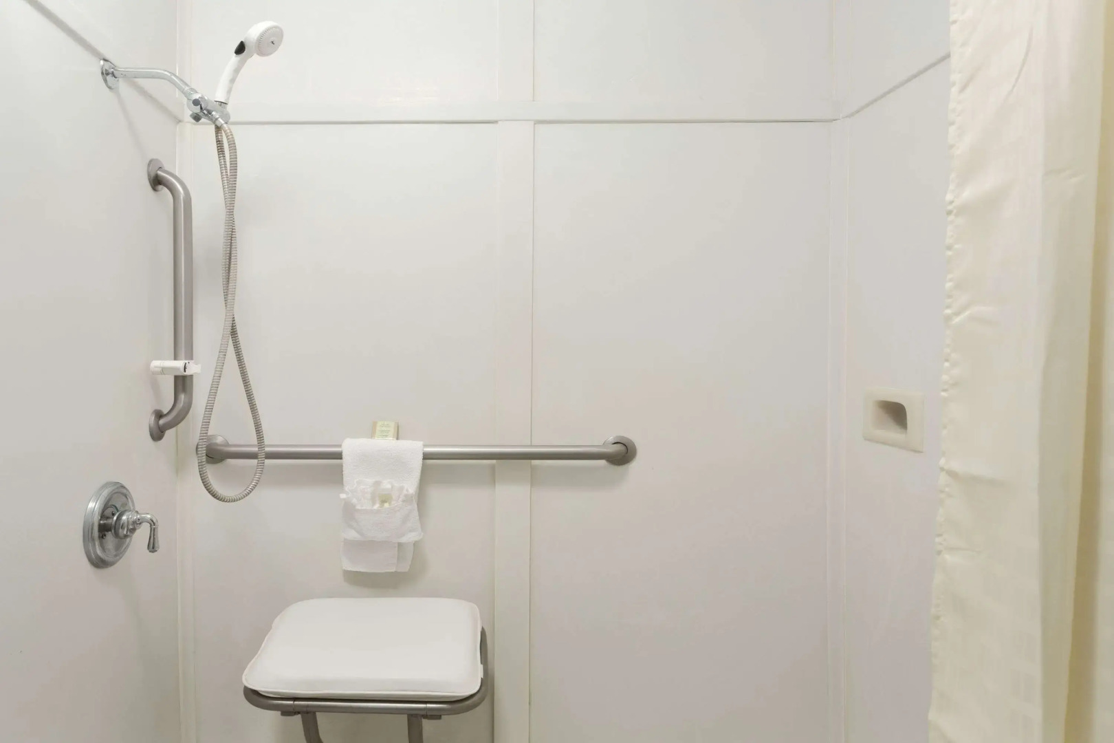 Super 8 by Wyndham Ridgecrest