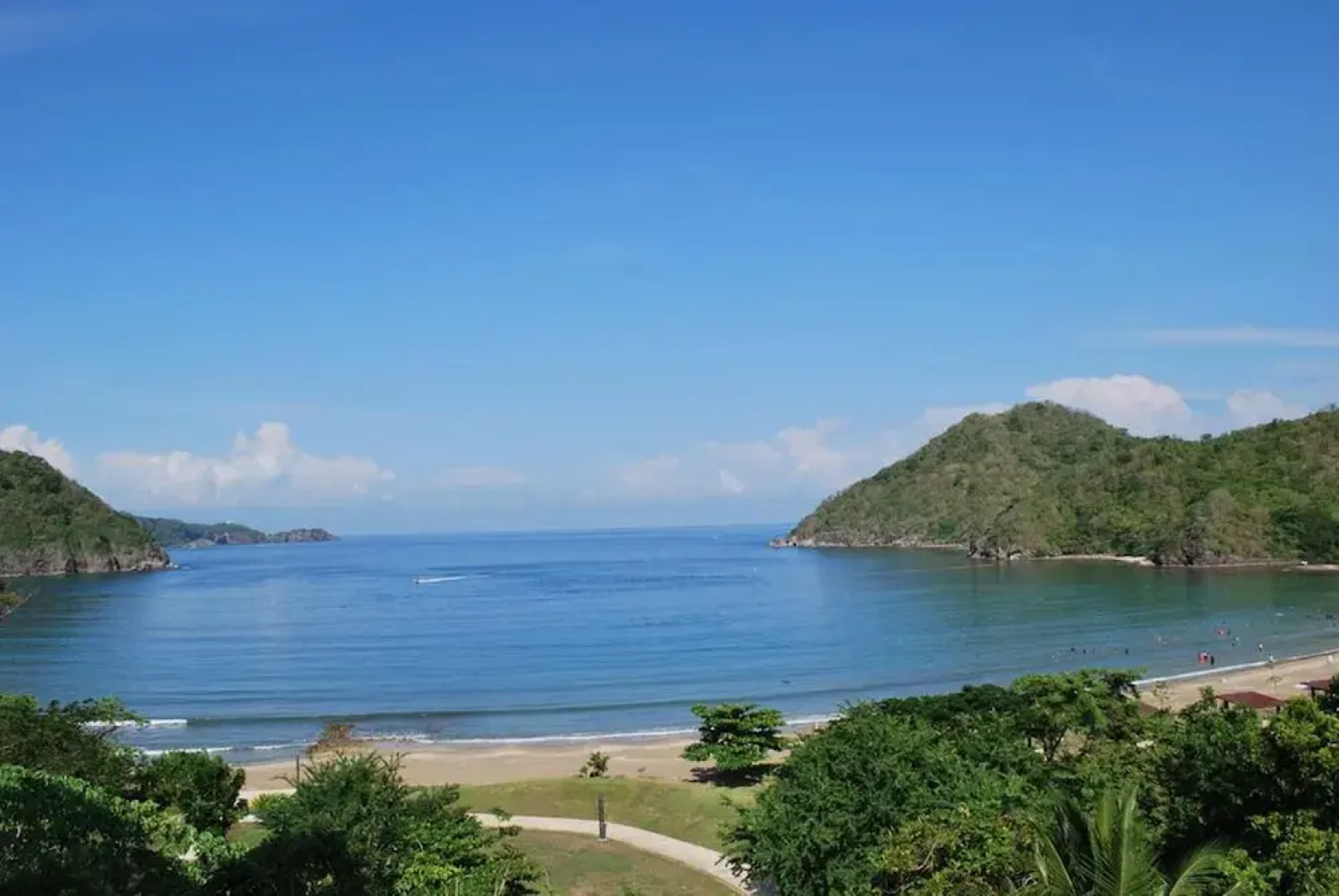 Hamilo Coast Pico Condotel