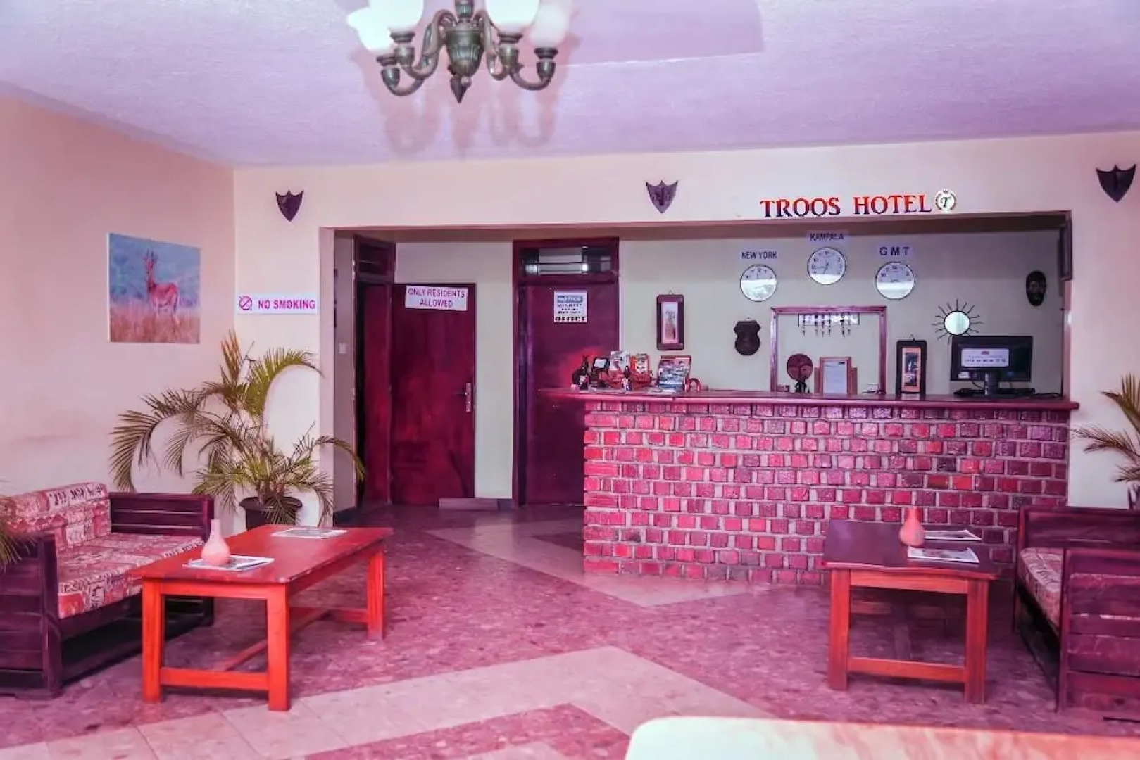 Troos Hotel