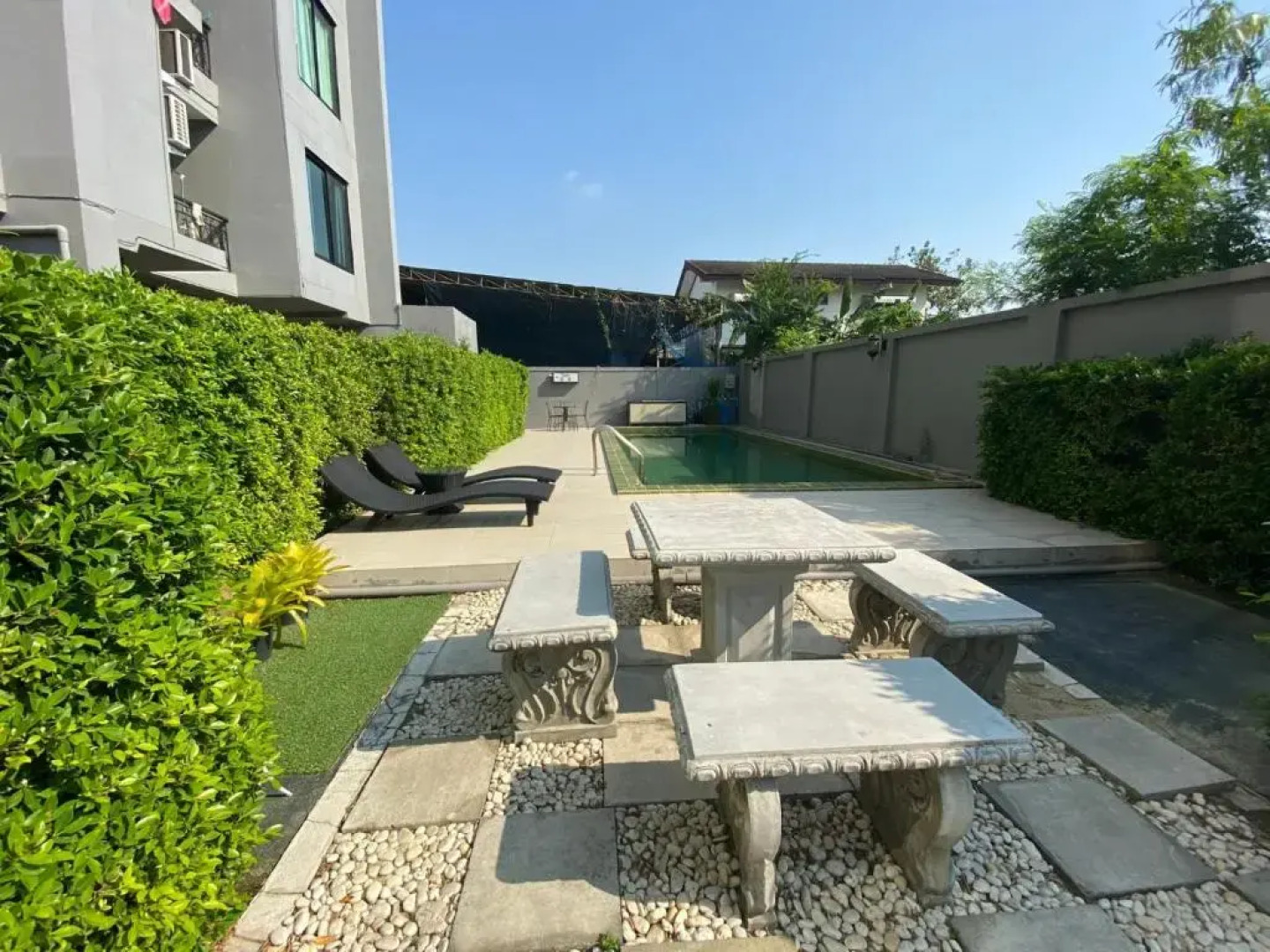 RoomQuest Sukhumvit 107