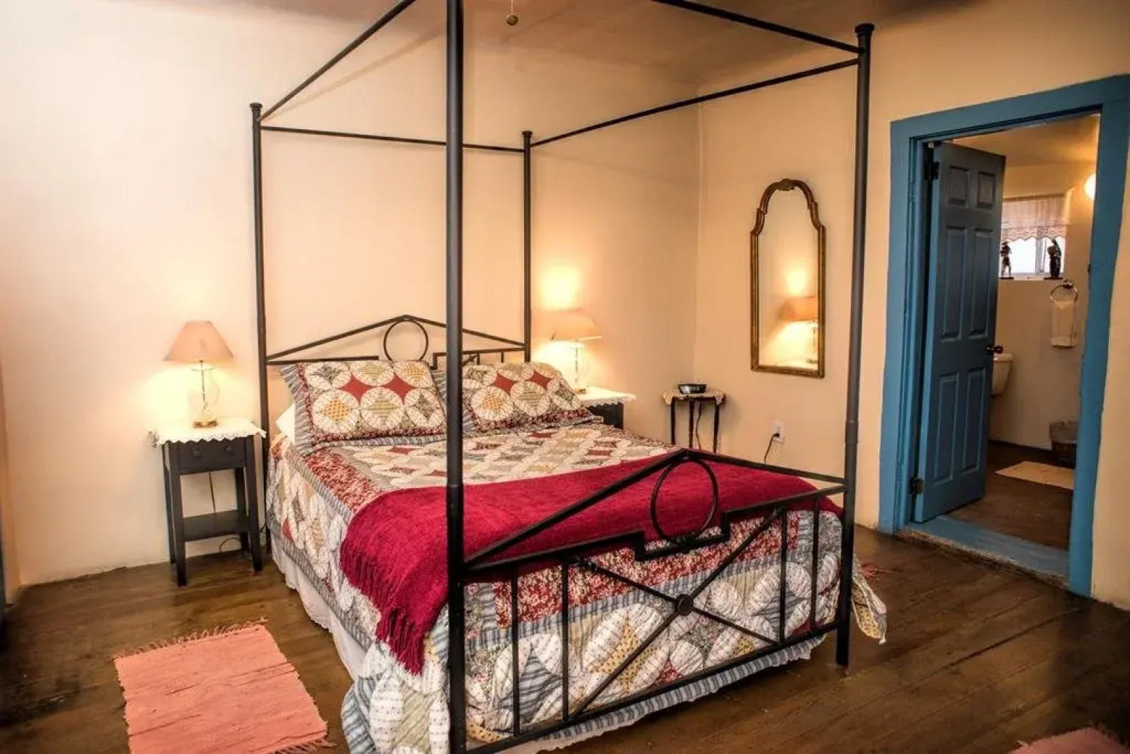 Hacienda Vargas Bed and Breakfast