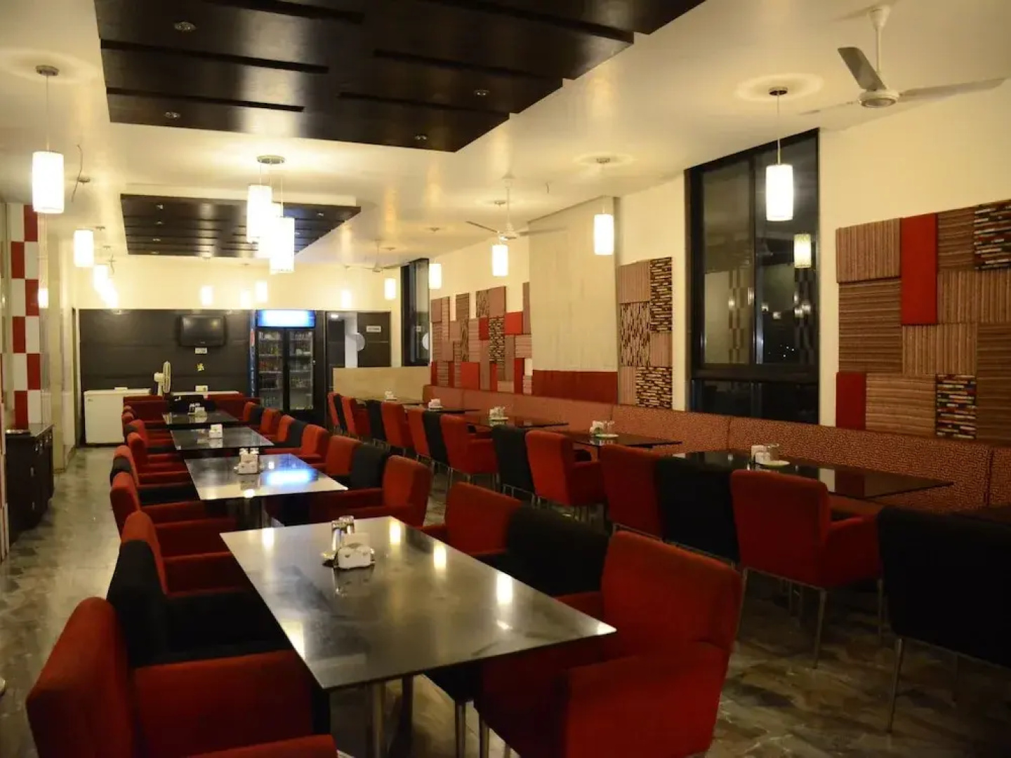 OYO 4017 Hotel Grand Ashwin 1