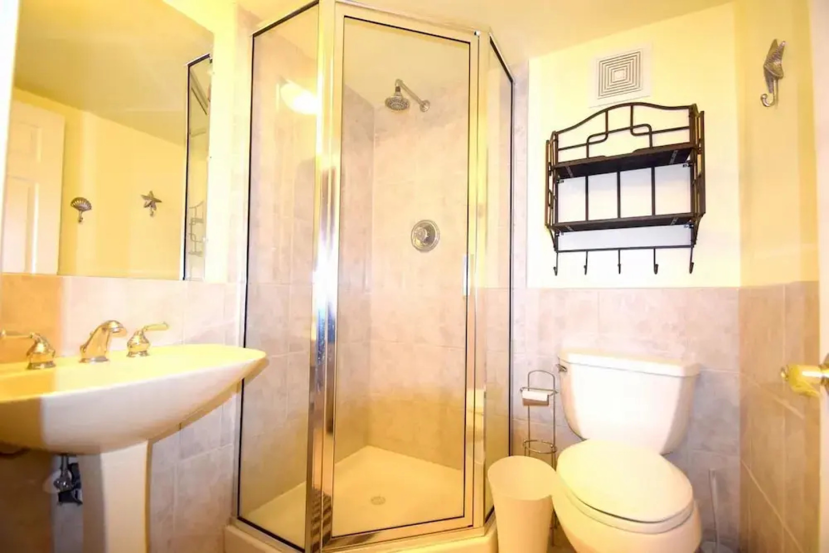 Antigua 403 by RedAwning