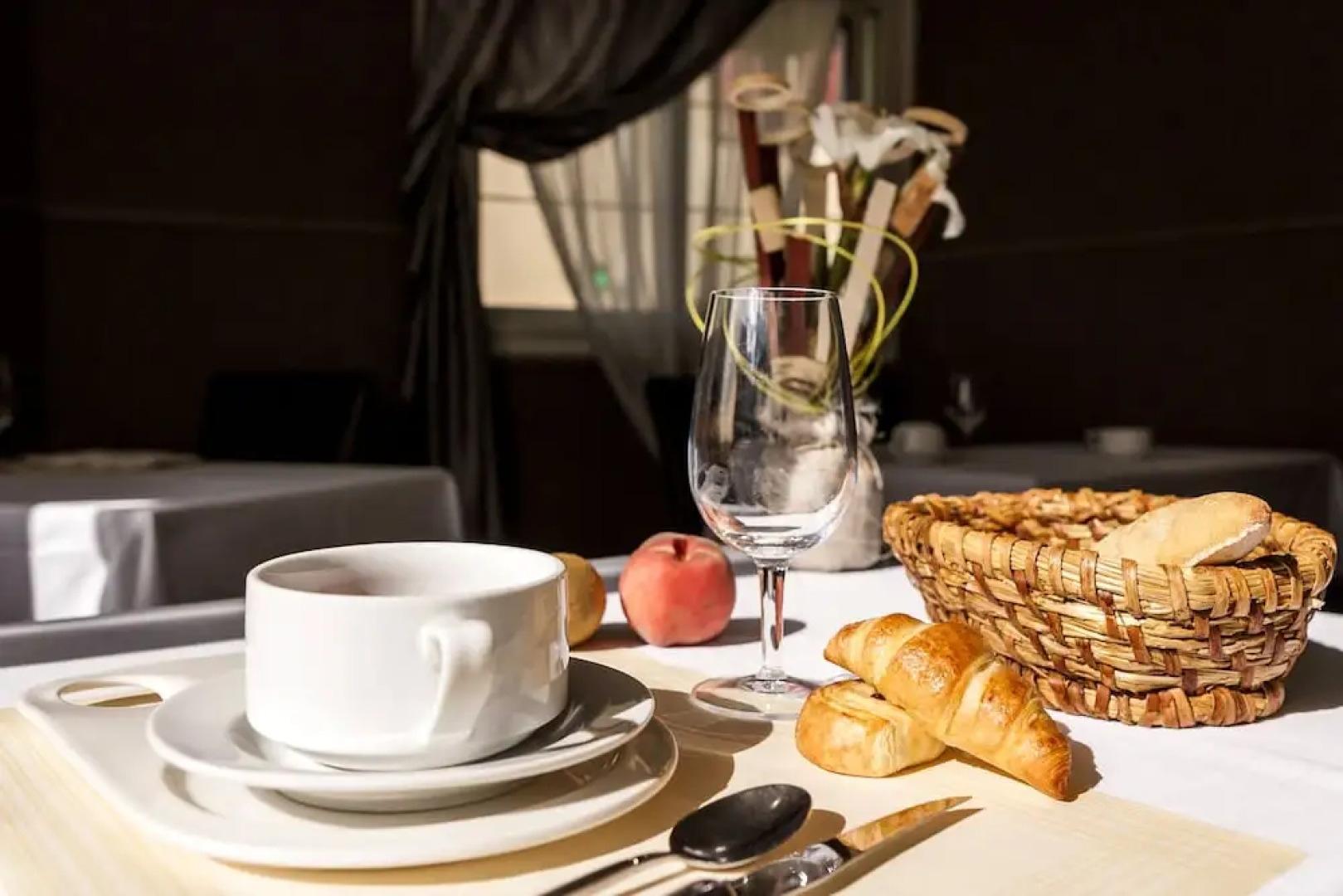 Logis Hotel Restaurant Croix Verte