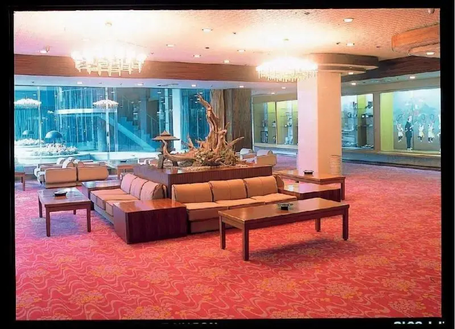 Shirokiya Grand Hotel