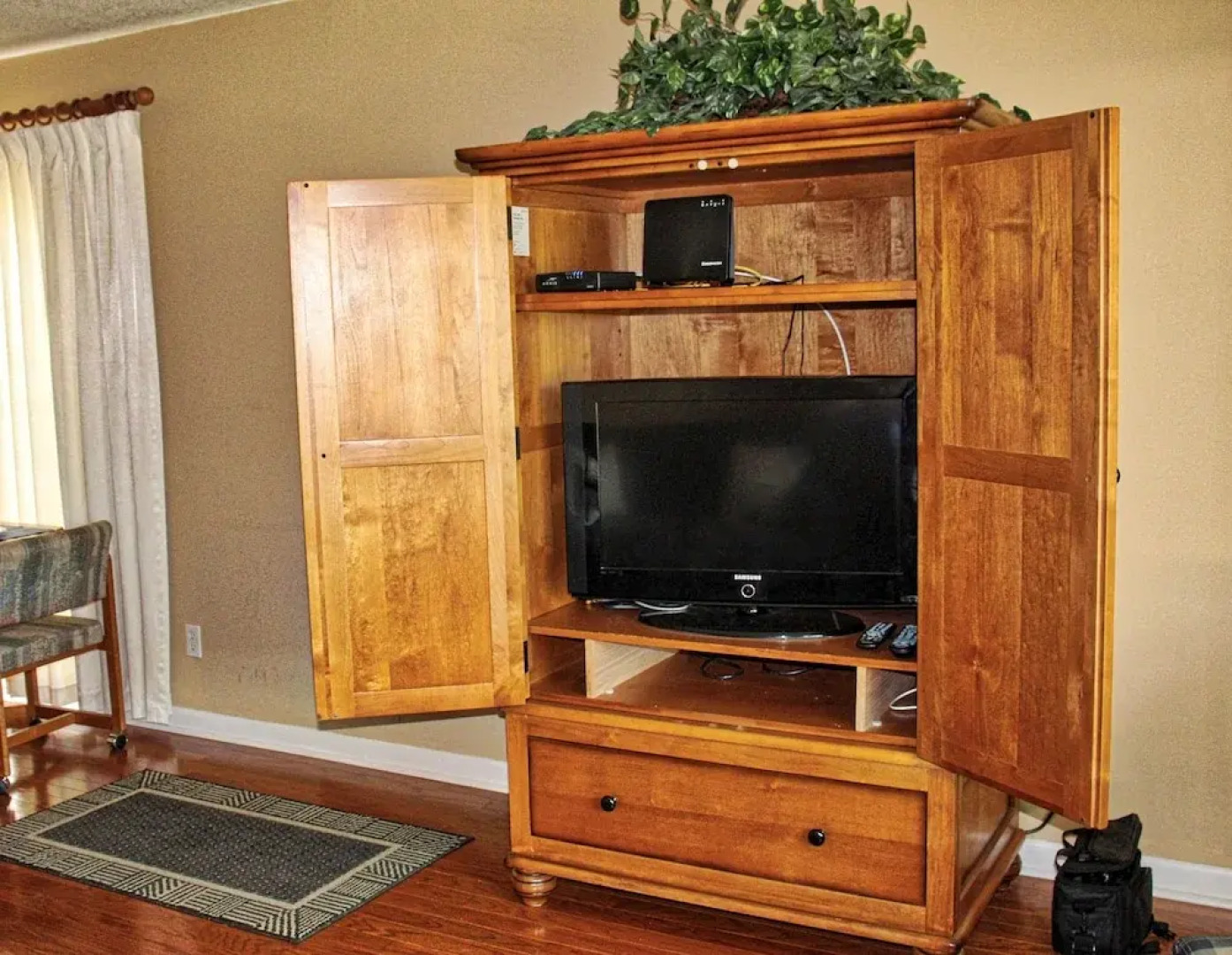 Premier Pass-a-grille Beachside Condo (108-14)