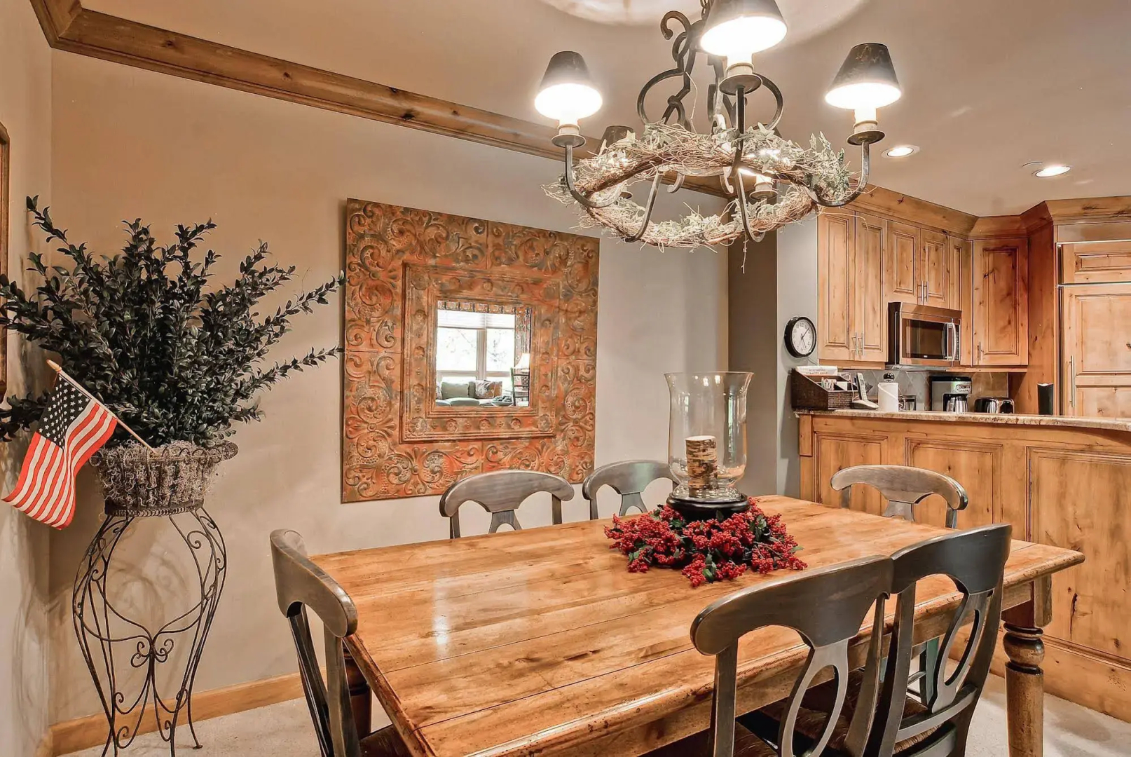 Highlands Westview by East West Hospitality