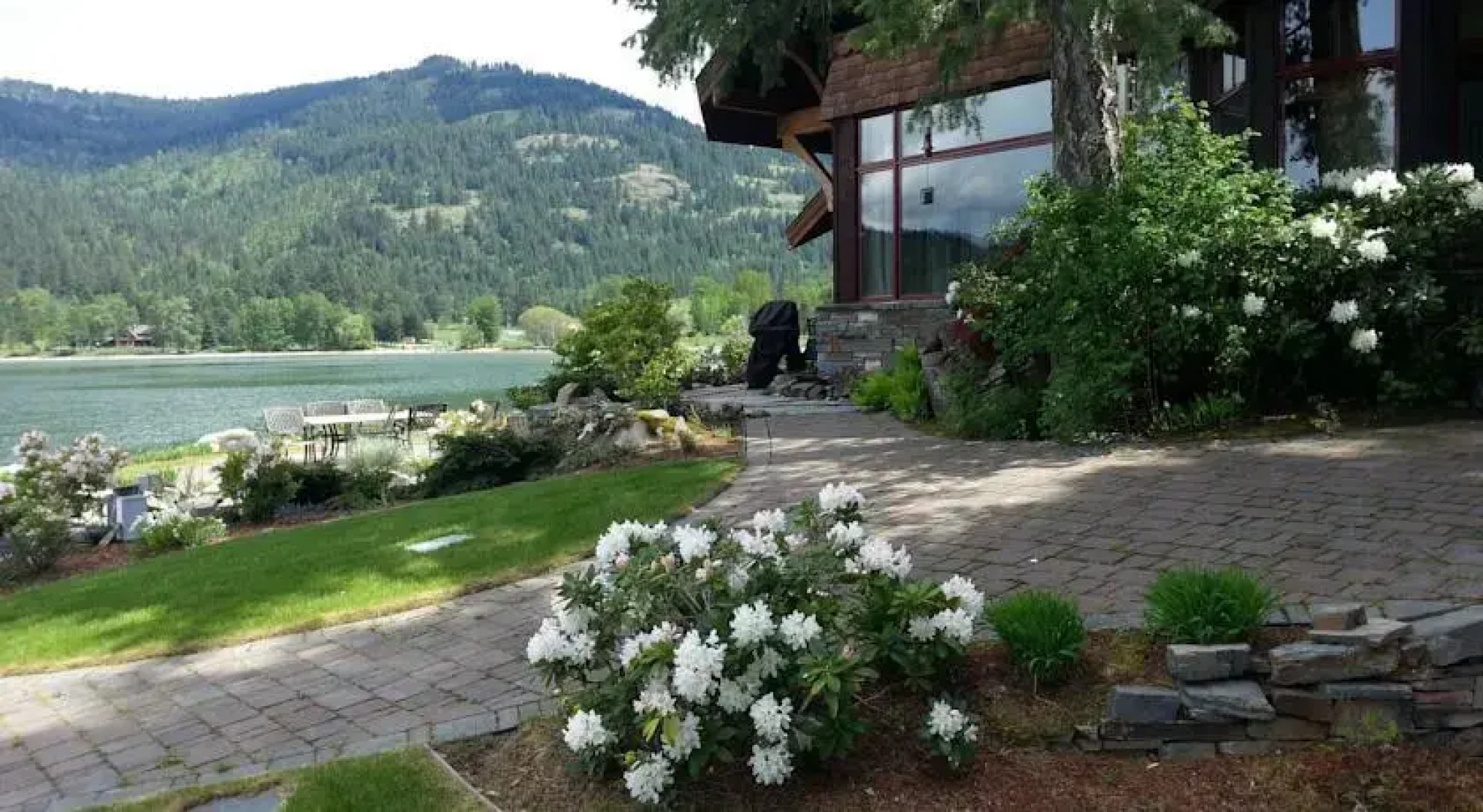 Lakefront Vacation Property at Sandpoint/Schweitzer Mountain Ski Resort