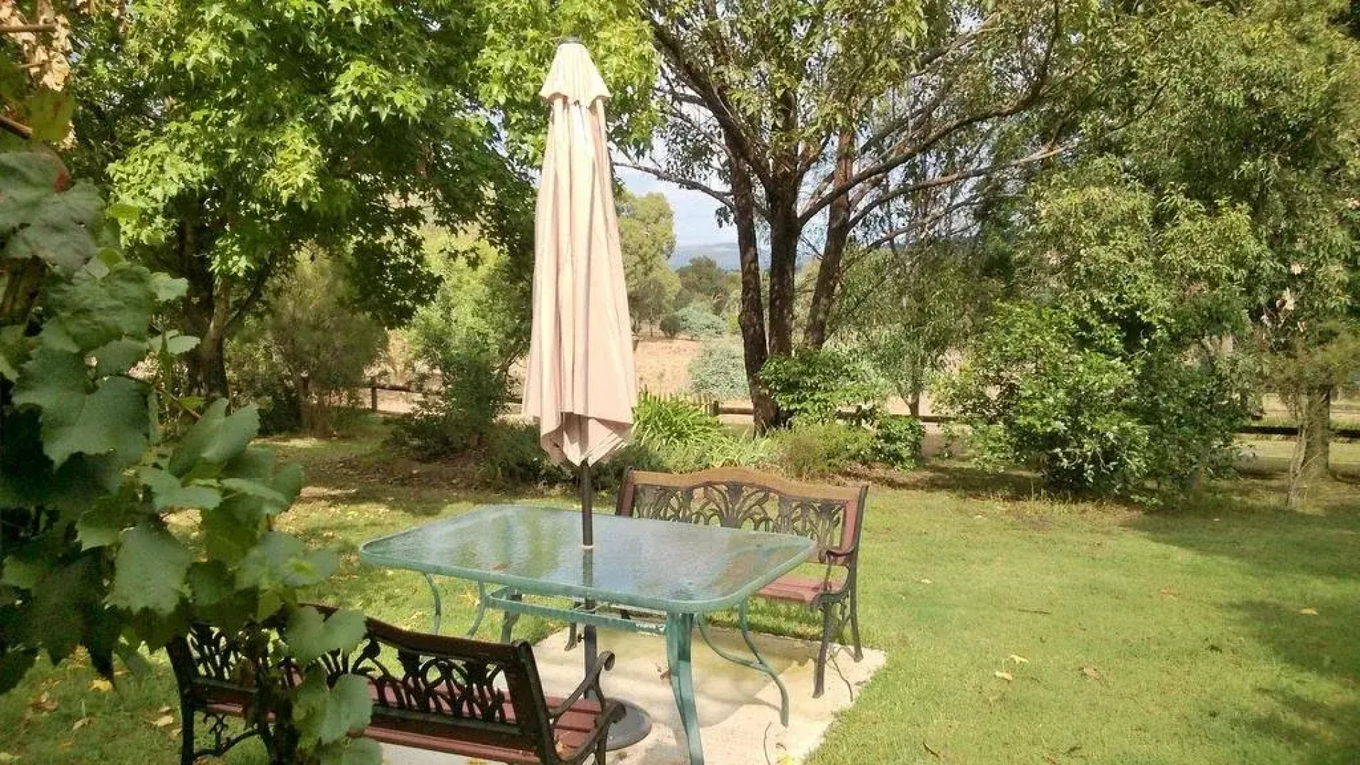 Russellee Bed and Breakfast