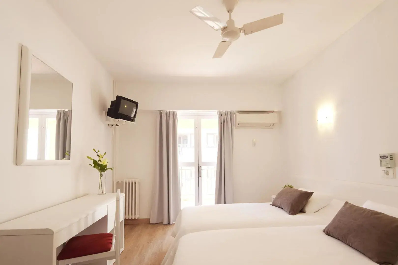 whala!beach Hotel & Apartments