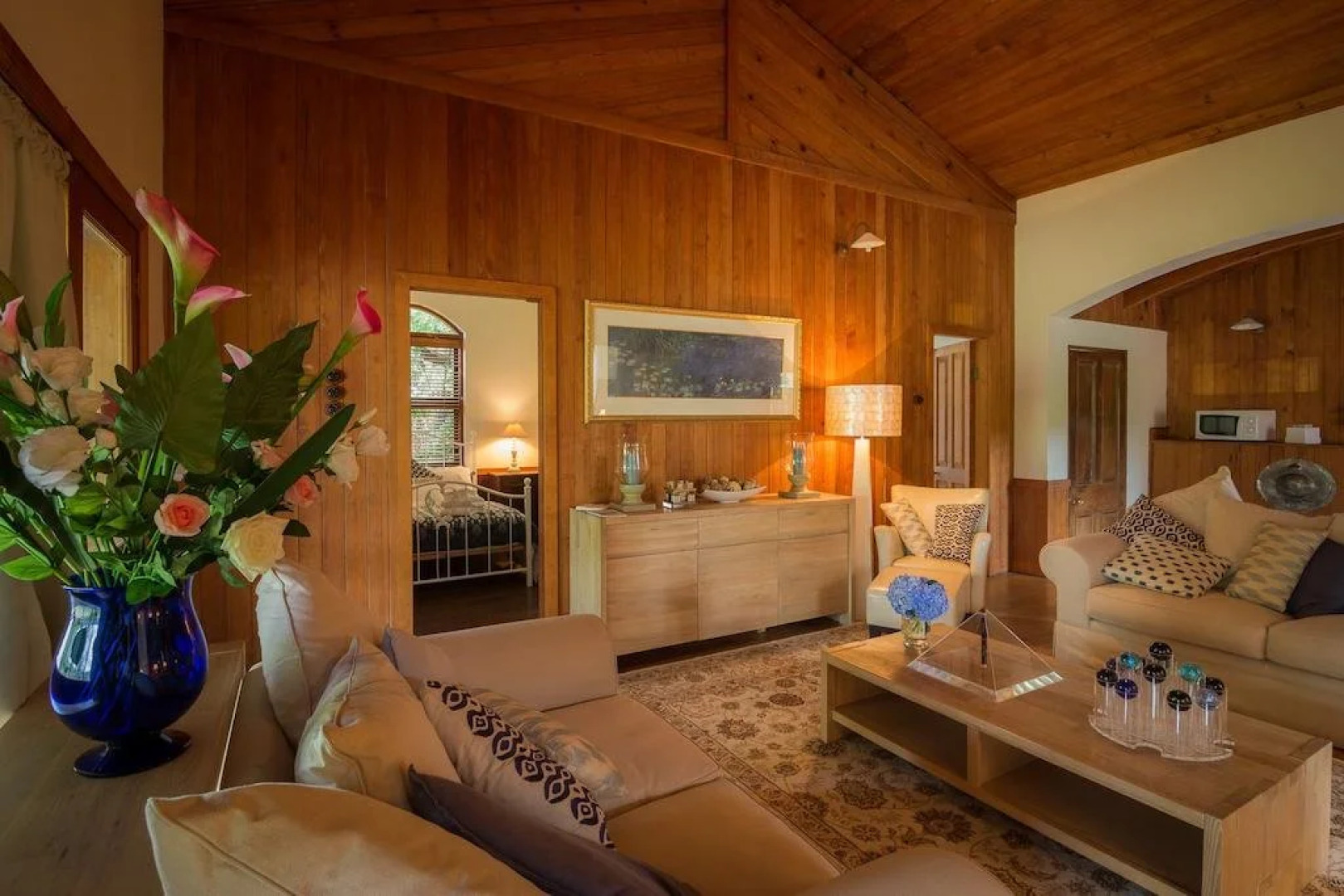 Celestial Dew Guest House, Day Spa, Retreat