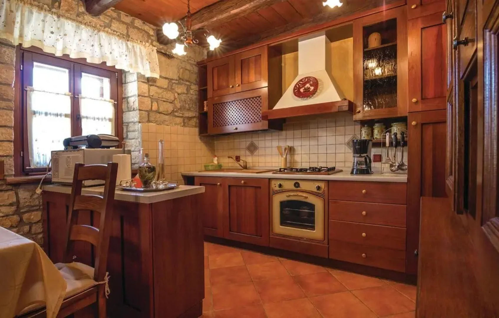 Stunning Home in Vrsar With Wifi and 3 Bedrooms