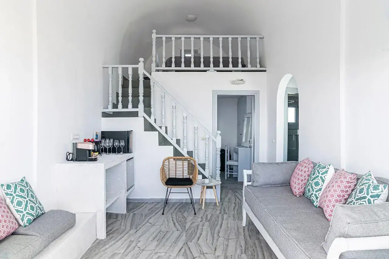 Phaos Santorini Suites